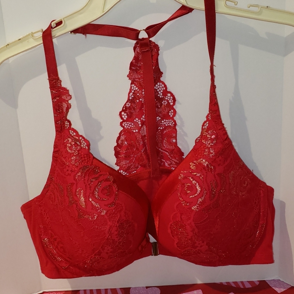 Cacique sexy front clasp bra